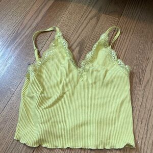 yellow lace cami top from fashion nova size: m